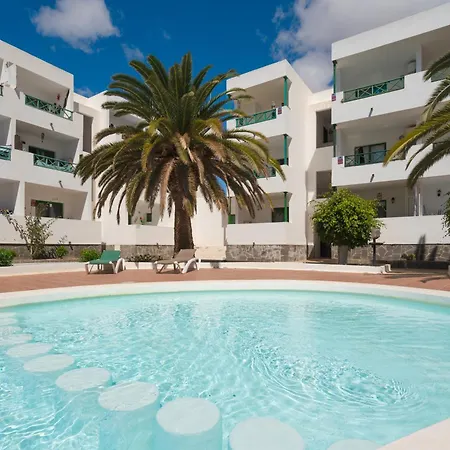 Апартаменты Lanzahost Carmenes Wellness *